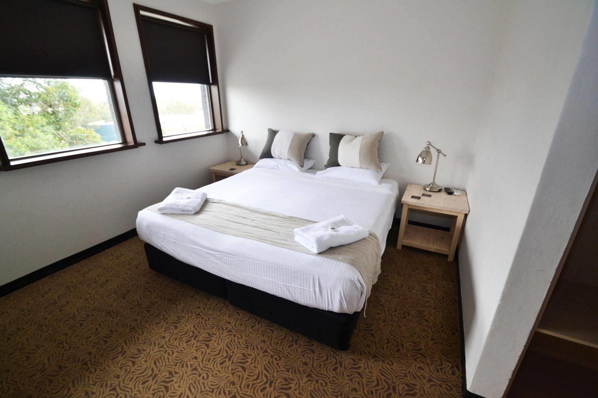 Crossroads Hotel Liverpool Esterno foto